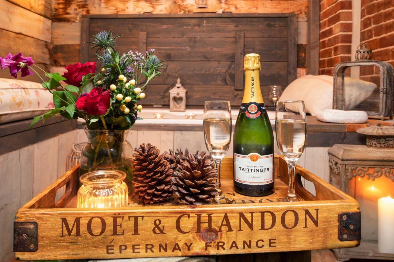 The Cowshed At Cheshire Boutique Barns Villa Nantwich Eksteriør bilde